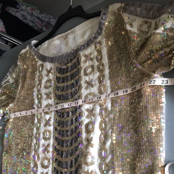 🌼Gorgeous Boston Proper sequins Blouse 🌼 - Picture 10 of 10